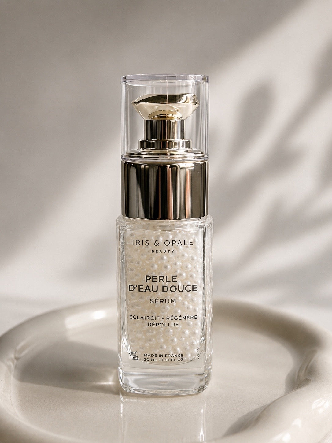 Luxusné rozjasňujúce sérum sladkovoná perla, 30 ml